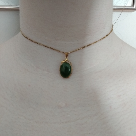 14 kt yellow Gold Jade Pendant. - Picture 6 of 6